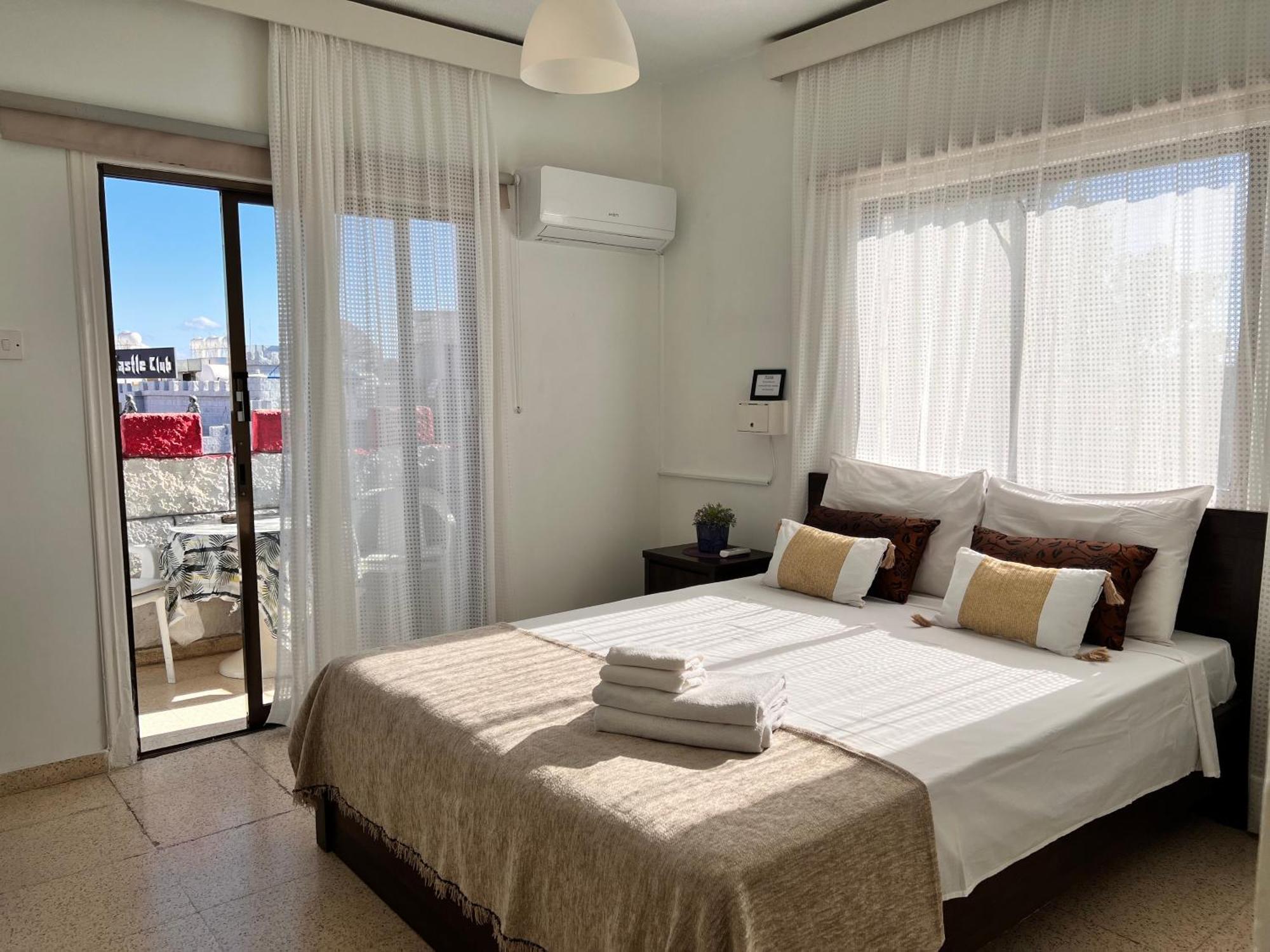 Apt On The Street Of Bars&Nightclubs In Ayia Napa 11 Apartment Exterior photo